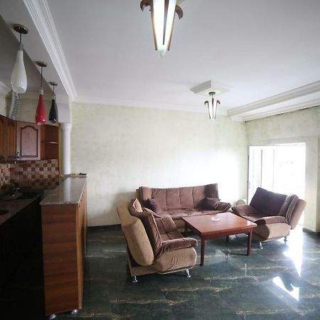 Makvalas Apartment In Batumi Centre 外观 照片